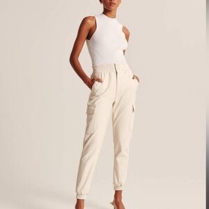 Abercrombie Leather Cargo Jogger Cream